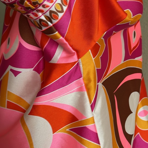 Express Sz M Graphic Print Button Down Shirt & Shorts Set. SOLD AS A SET. - Picture 5 of 16